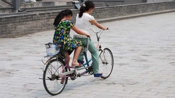 Tandem cycling