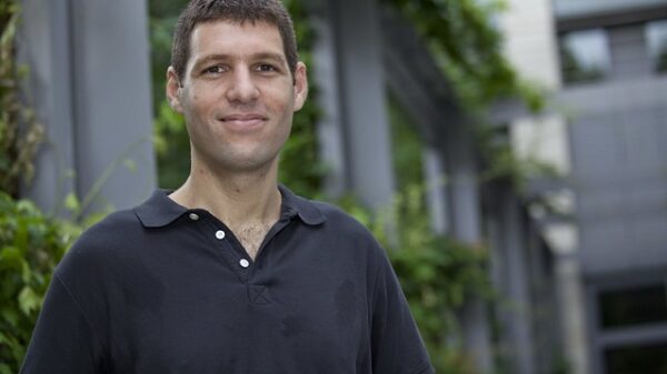 Yaron Singer Robust Intelligence